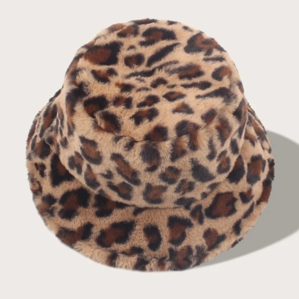 Leopard Pattern Bucket Hat - Picture 2 of 3